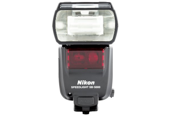 Nikon SB-700 Speedlight