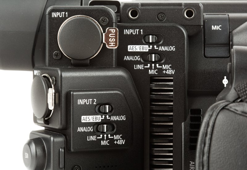 canon_c200-3.jpg.800x550_q85.jpg