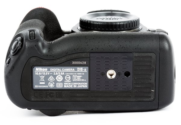 nikon_d5_cf-10.jpg.600x415_q85.jpg