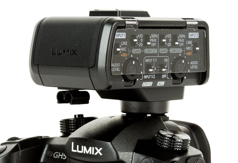 panasonic_dmw-xlr1-6.jpg.800x550_q85.jpg