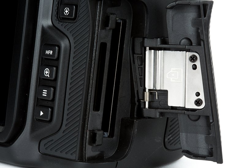 Blackmagic_Pocket_Cinema_Camera_4K-12.jpg.800x550_q85.jpg