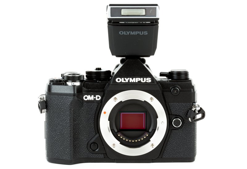 Olympus_OM-D_E-M5_Mark_III-13.jpg.800x550_q85.jpg